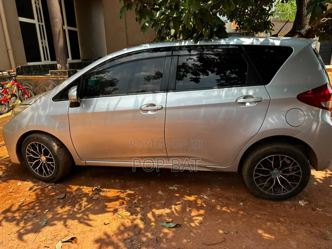 Subaru Trezia 1.4D 2012 Silver
