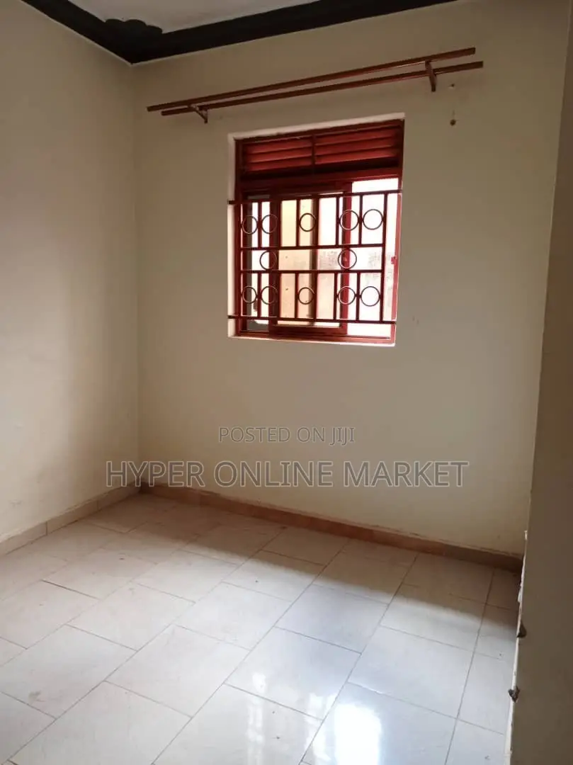 1bdrm House in Kira for rent