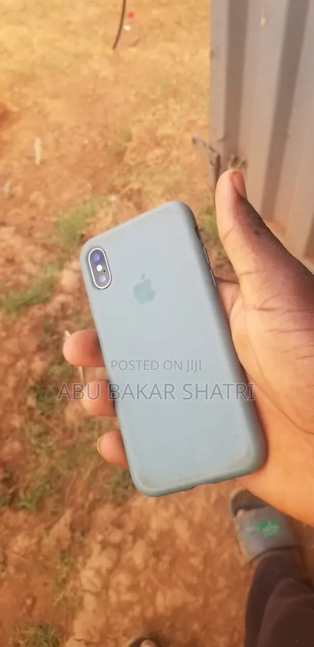 Apple iPhone X 64 GB Black