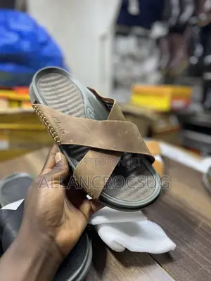 Clarks Sandles