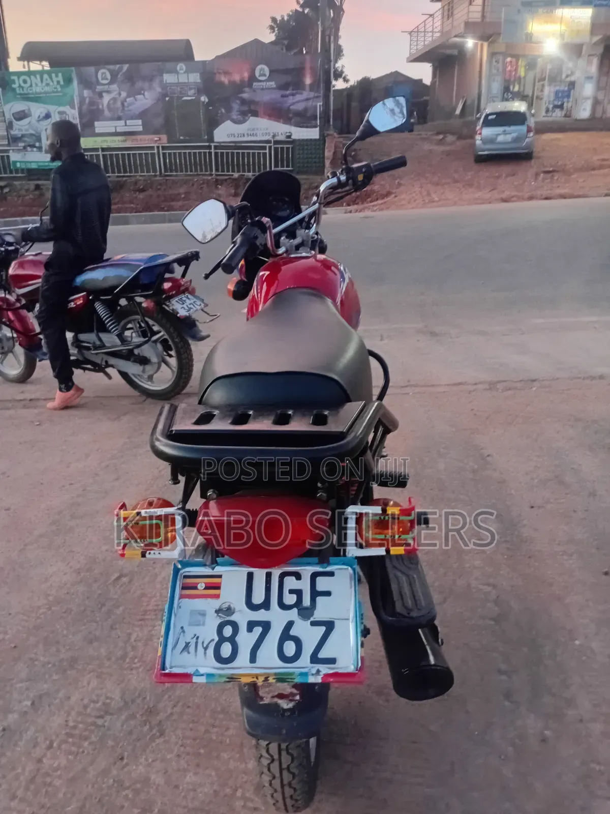 Bajaj CT 125X 2025 Red