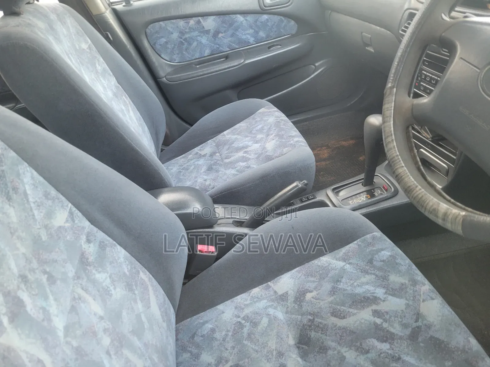 Toyota Carib 1998 White