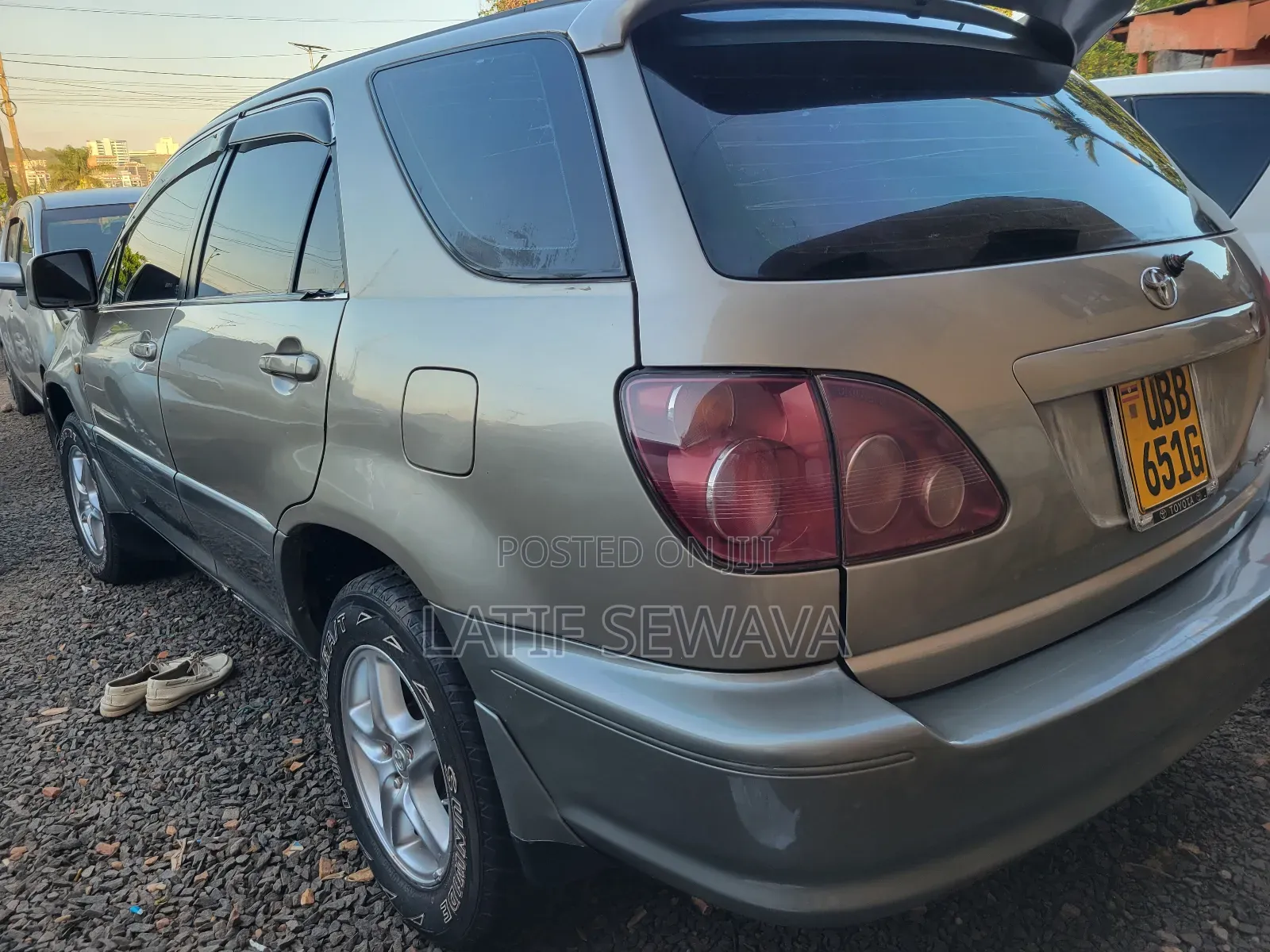 Toyota Harrier 2.2 16V 2003 Silver