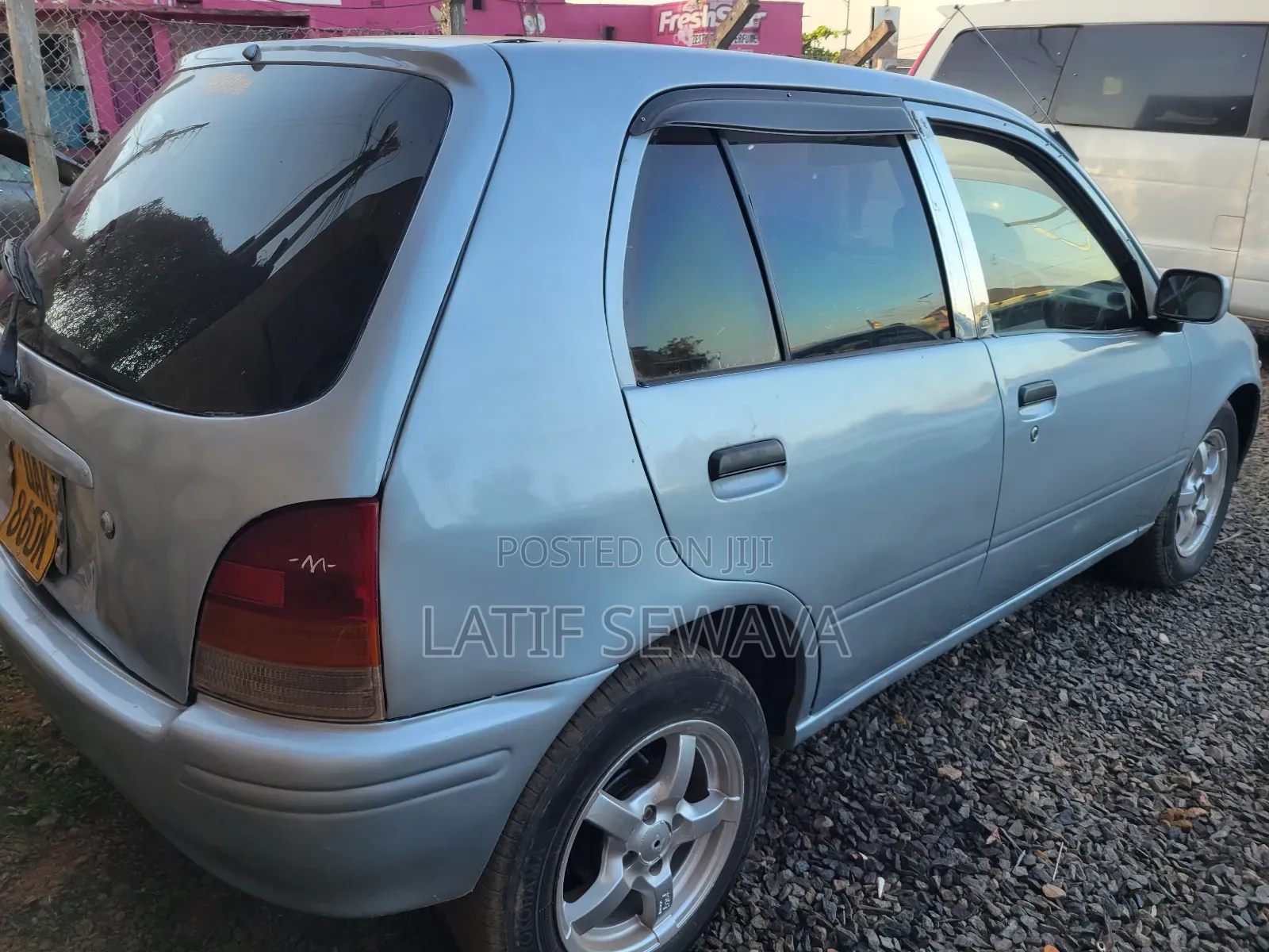 Toyota Starlet 1997 Silver
