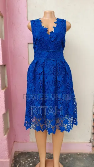 Elegant Royal Blue Floral Lace Dress
