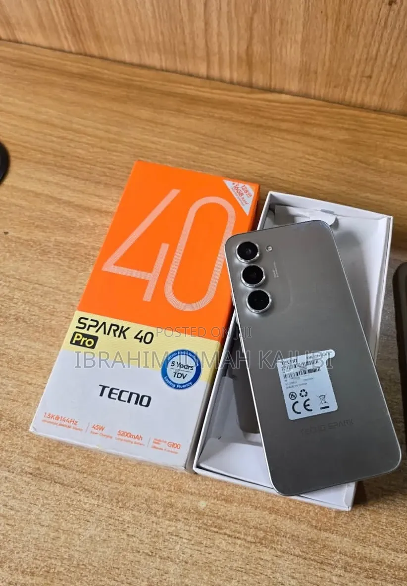 New Tecno Spark 40 Pro 256 GB Gray