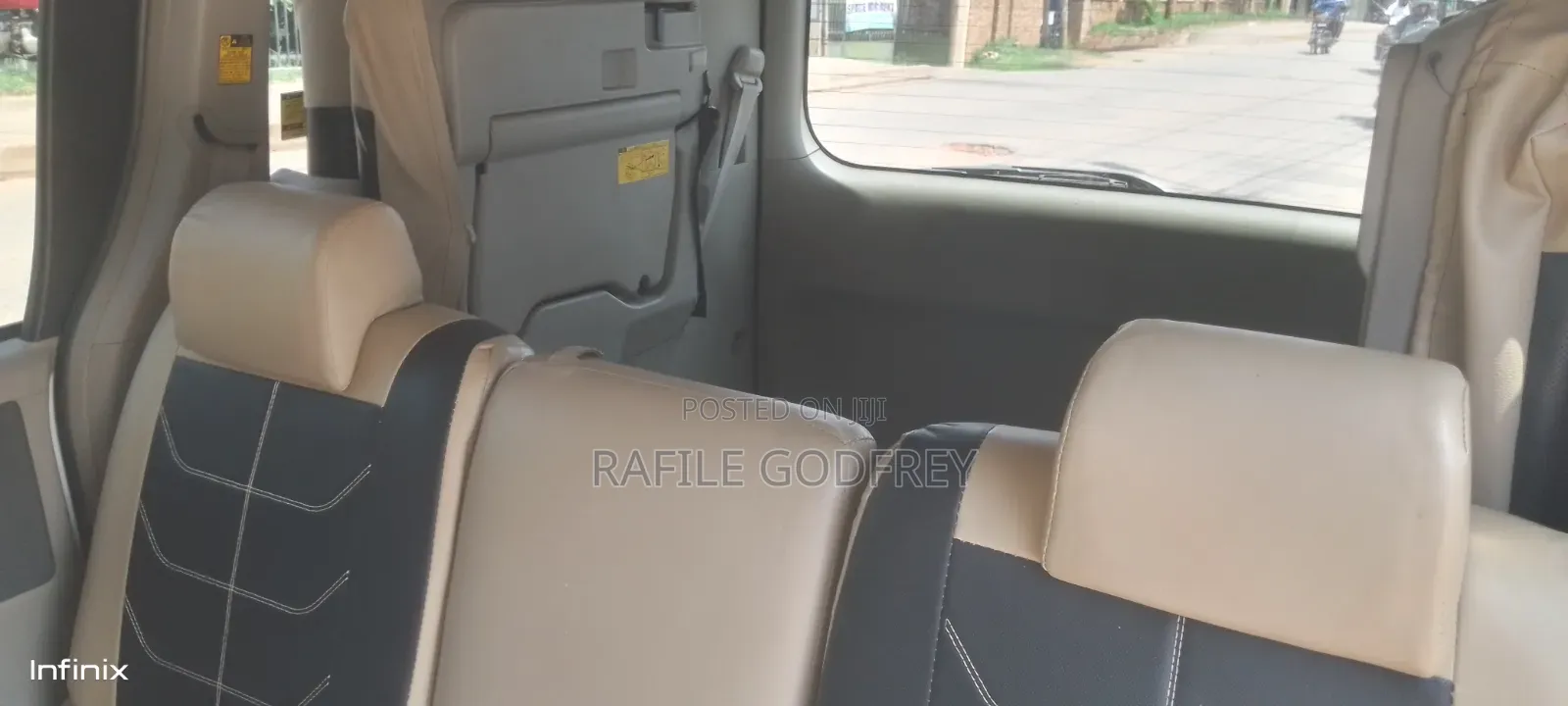 Toyota Noah 2009 White