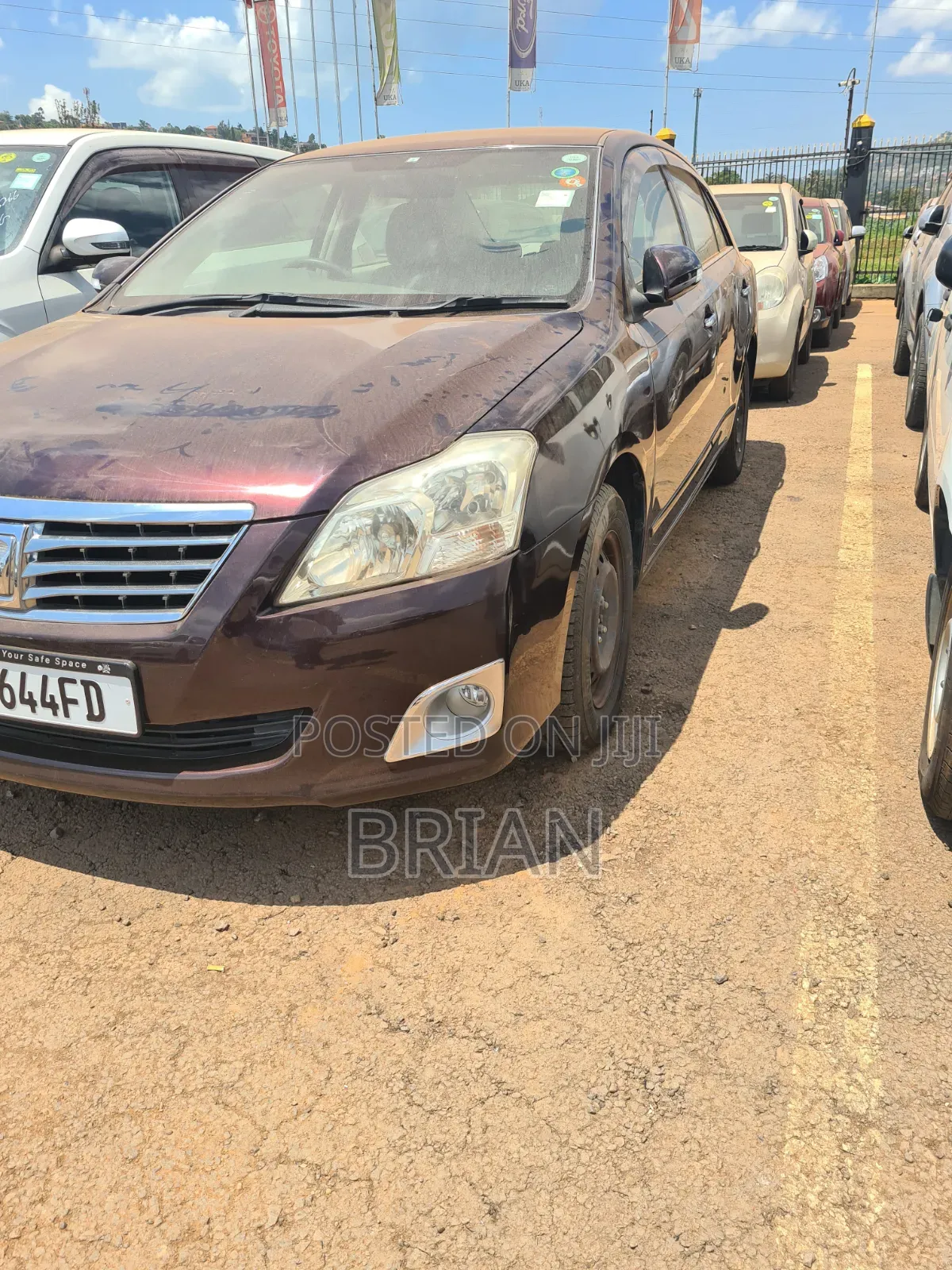 Toyota Premio 2012 Maroon