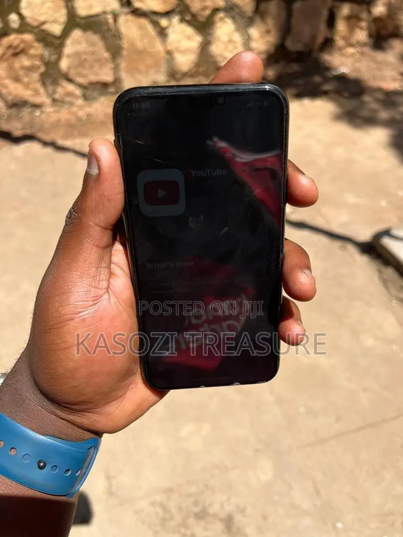 Apple iPhone X 64 GB Gray