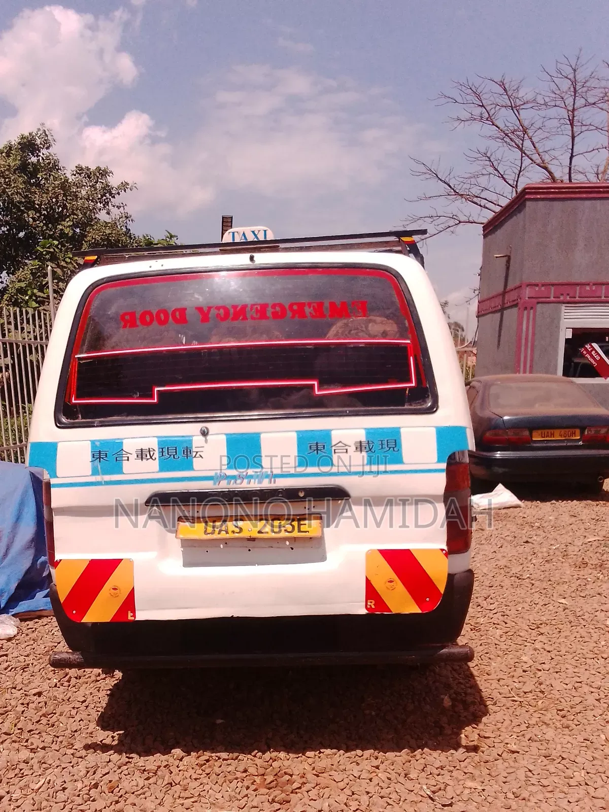 Toyota HiAce 2001 White