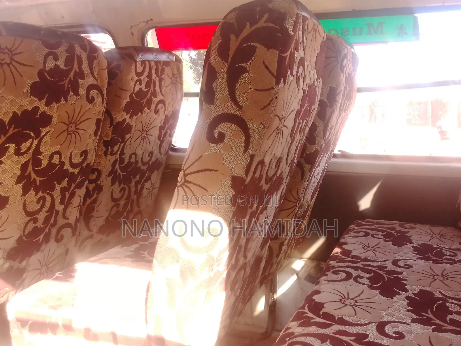 Toyota HiAce 2001 White