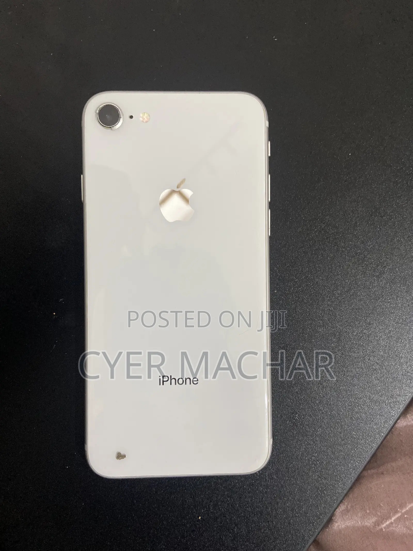 Apple iPhone 8 64 GB White