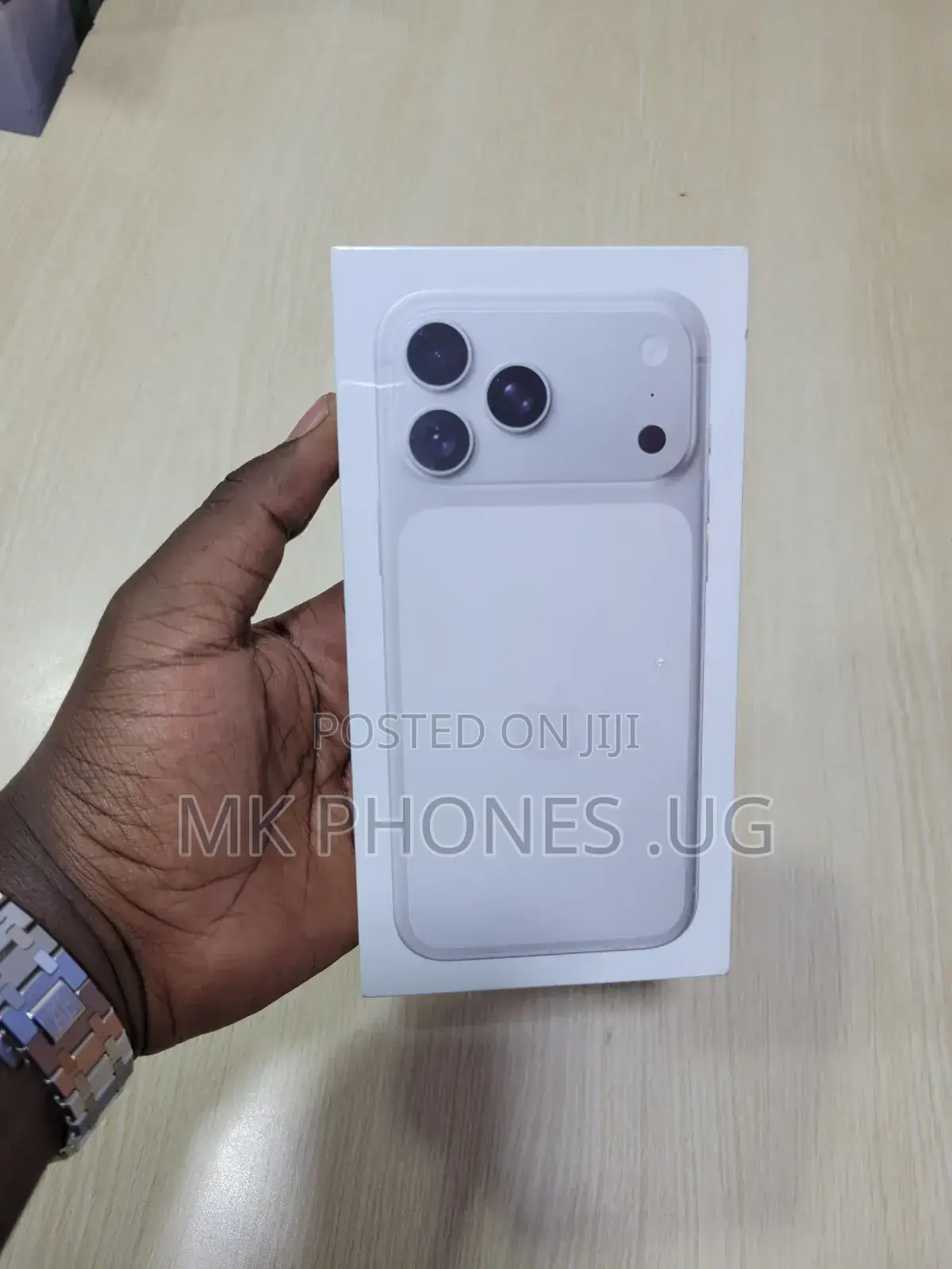 New Apple iPhone 17 Pro 256 GB Silver