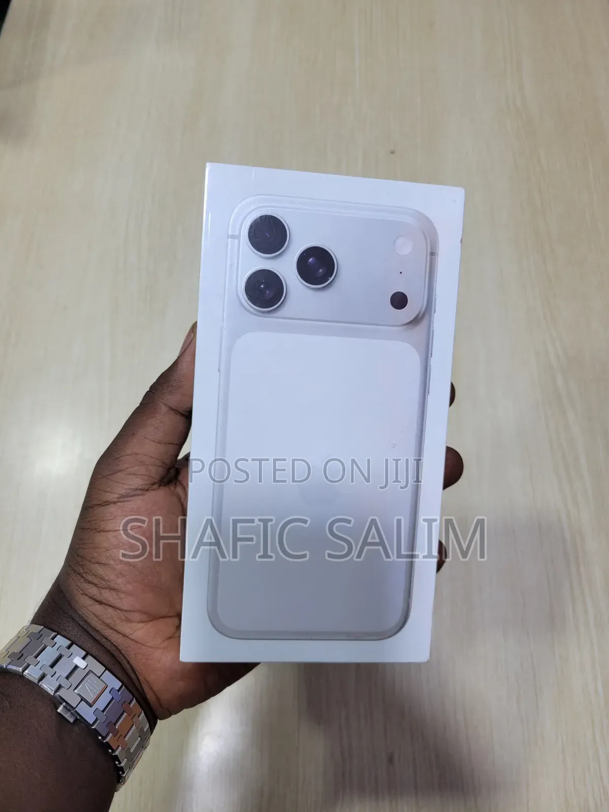 New Apple iPhone 17 Pro Max 256 GB Silver