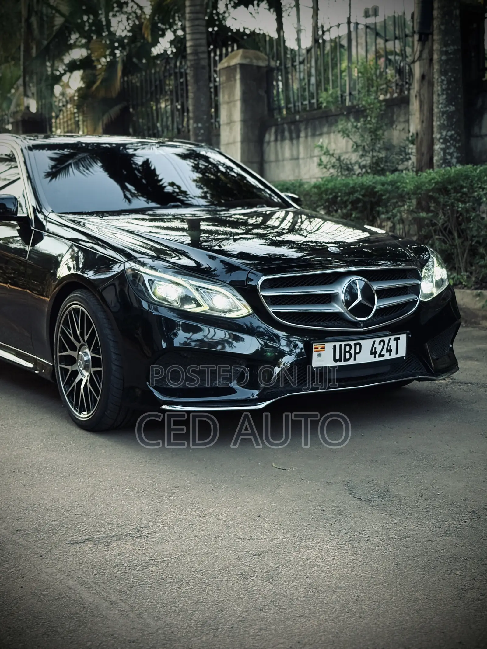 Mercedes-Benz E250 2015 Black