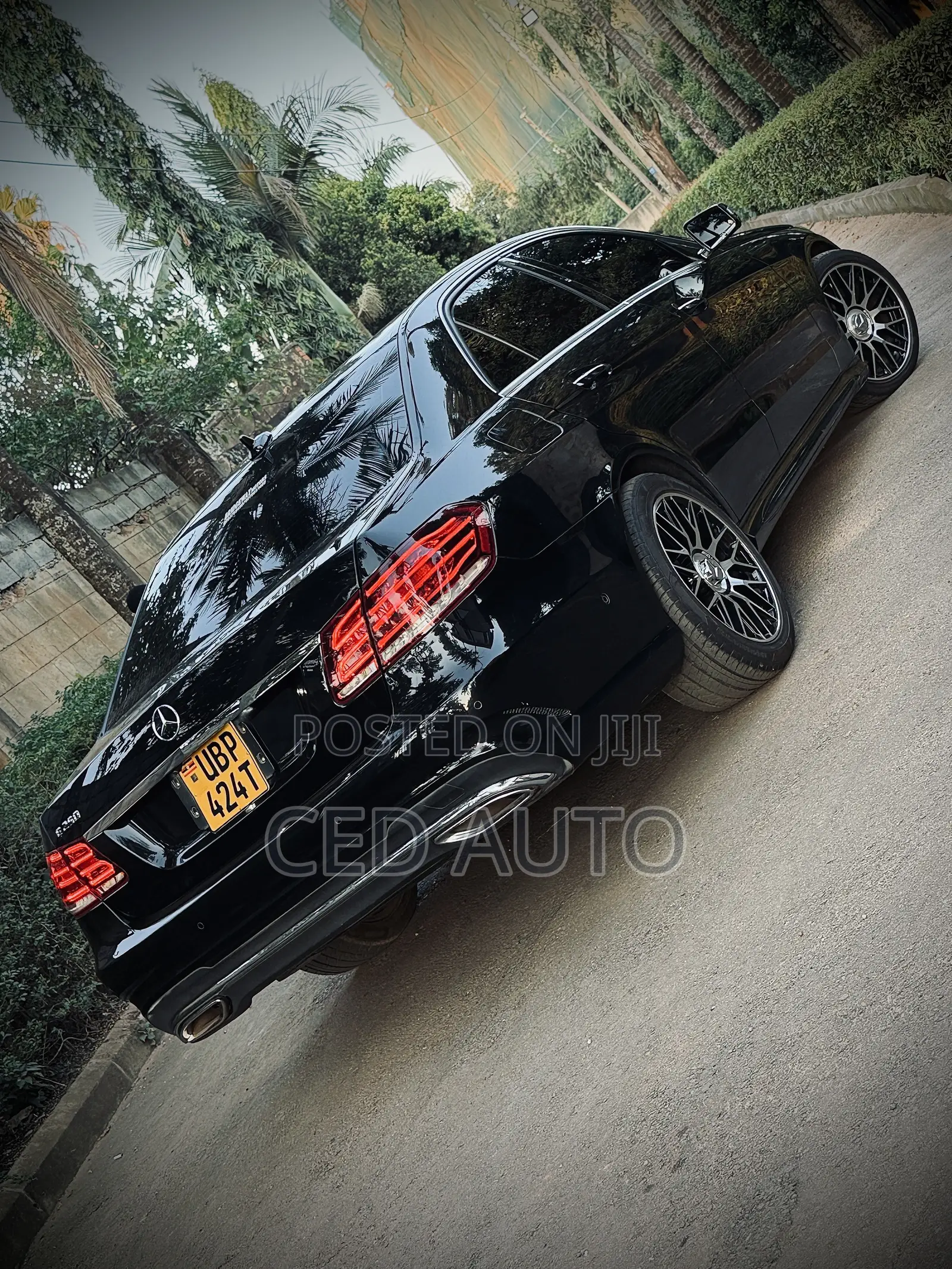 Mercedes-Benz E250 2015 Black
