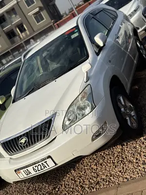 Toyota Harrier 2.4 2011 White