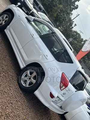 Toyota RAV4 2.4 2008 White