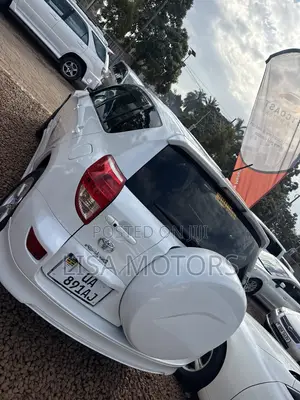 Toyota RAV4 2.4 2008 White
