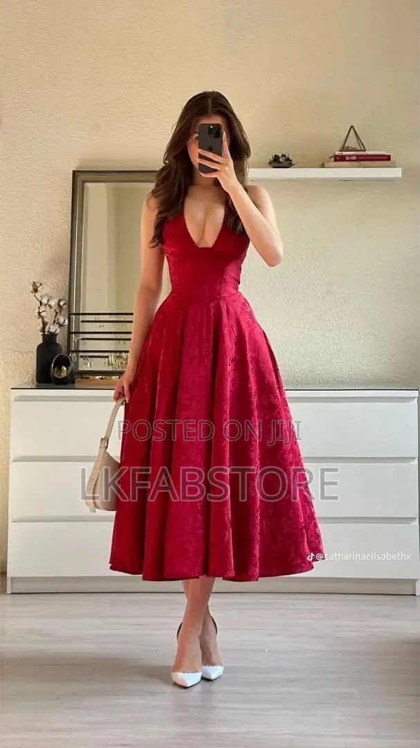 Elegant Open Back Party Dresses