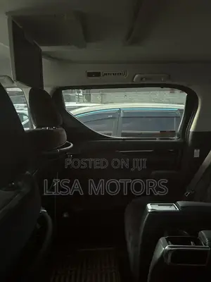 Toyota Alphard 2.5 Petrol AWD 2017 White