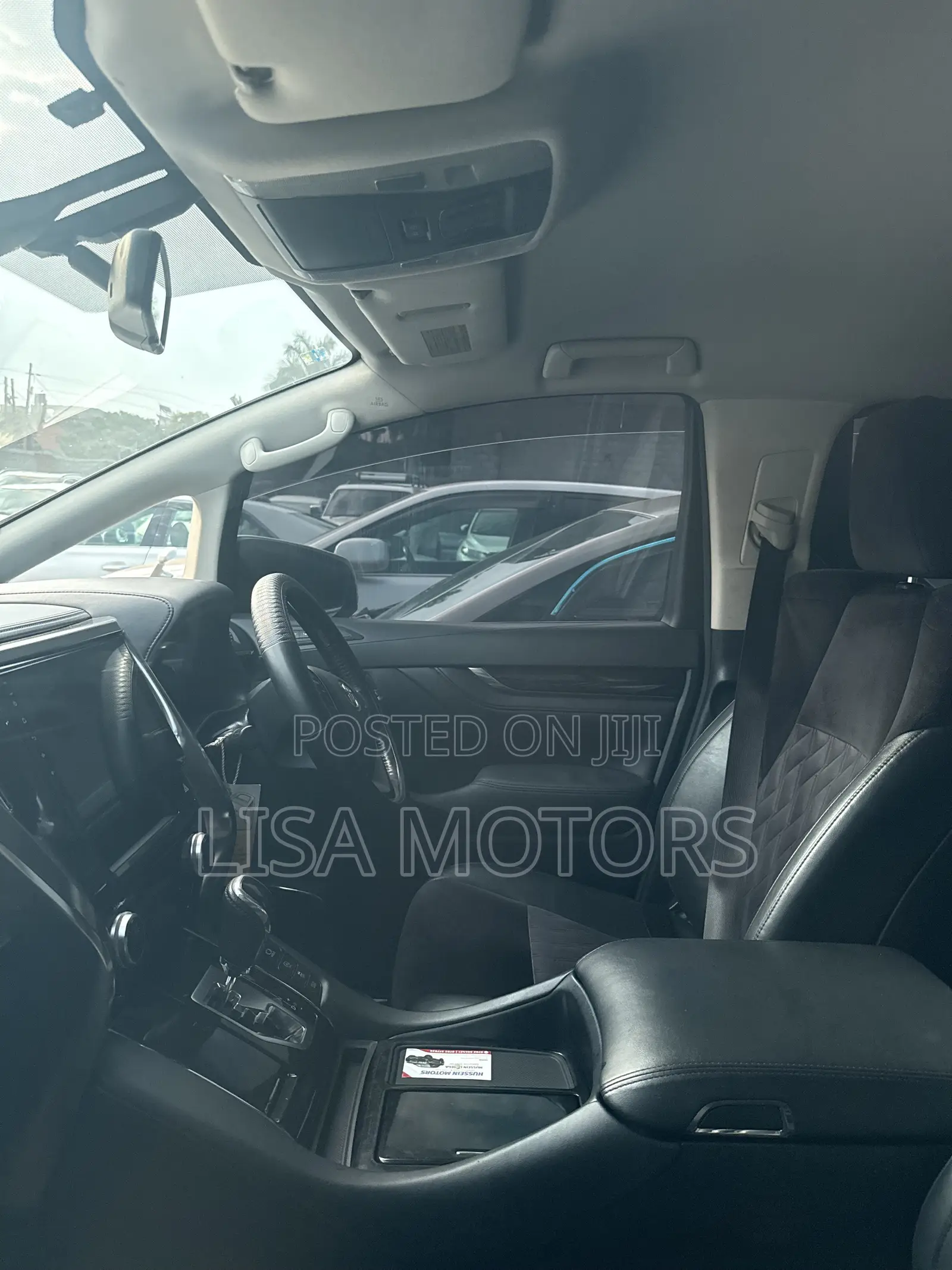 Toyota Alphard 2.5 Petrol AWD 2017 White