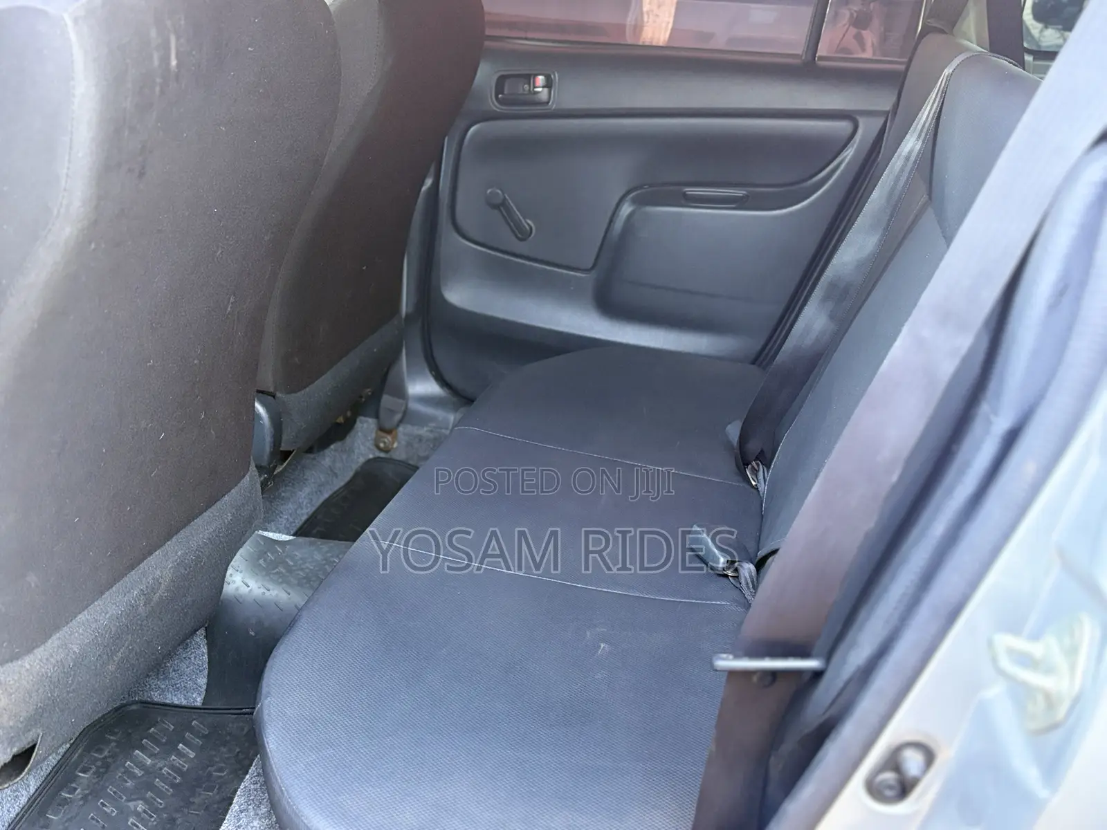 Toyota Probox 1.5 DX Comfort 4WD 2015 Silver