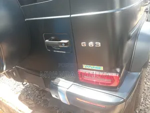Mercedes-Benz G-Class 2023 Black