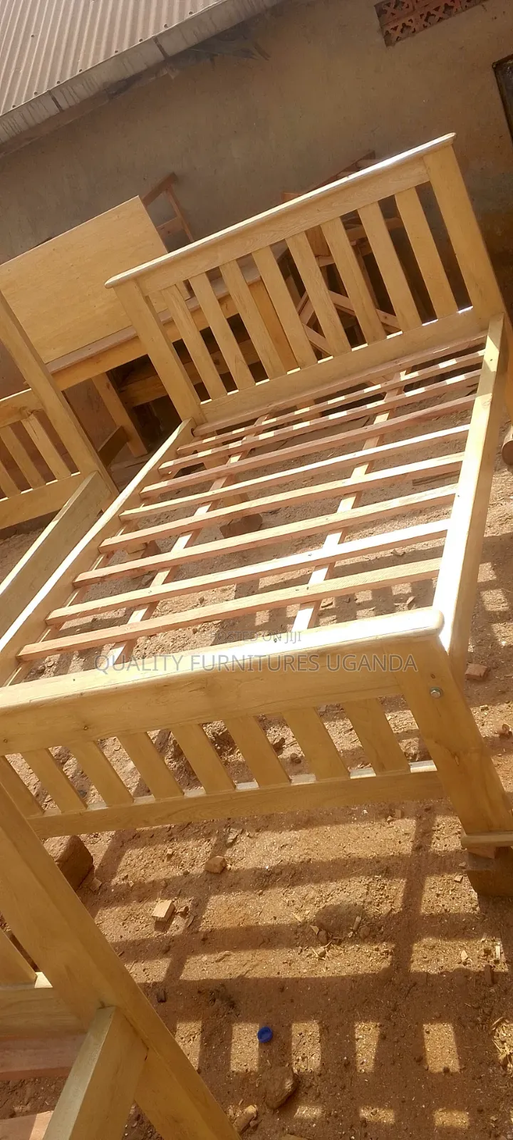 4 by 6 New Stylish Bed