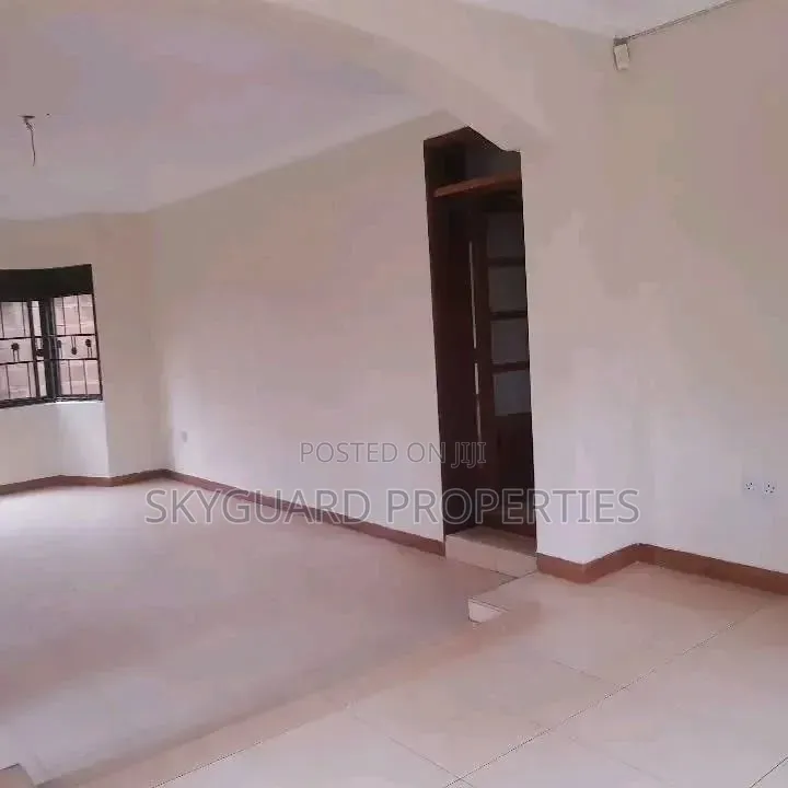 5bdrm Mansion in Naguru, Central Division for rent