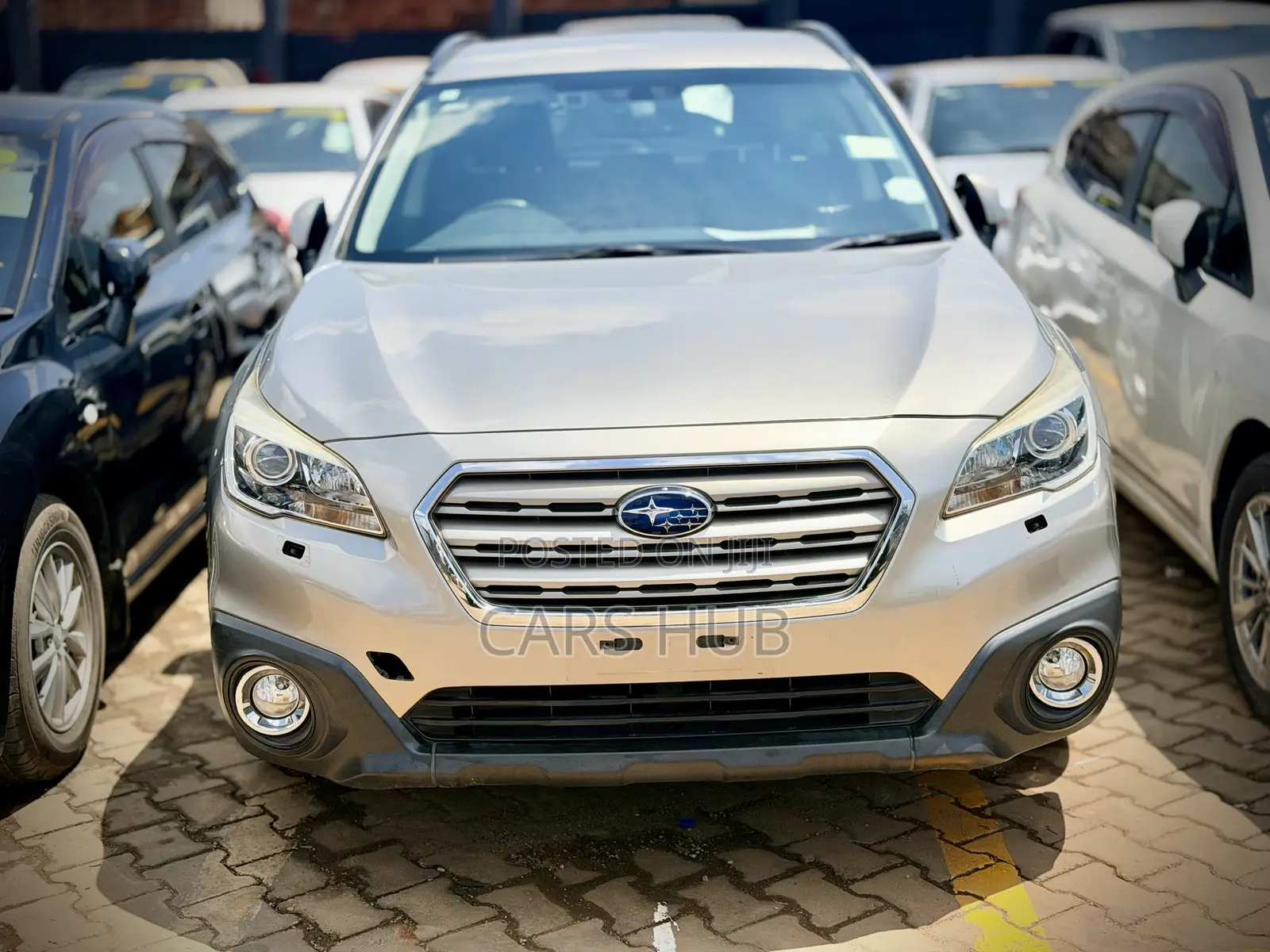 Subaru Outback 2.5i Premium AWD 2016 Gold