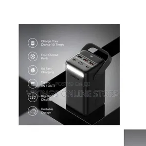 500 50000mAh 22.5W Power Bank, a Black Portable High-Capacity Charger