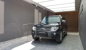 Mitsubishi Pajero 2011 Black