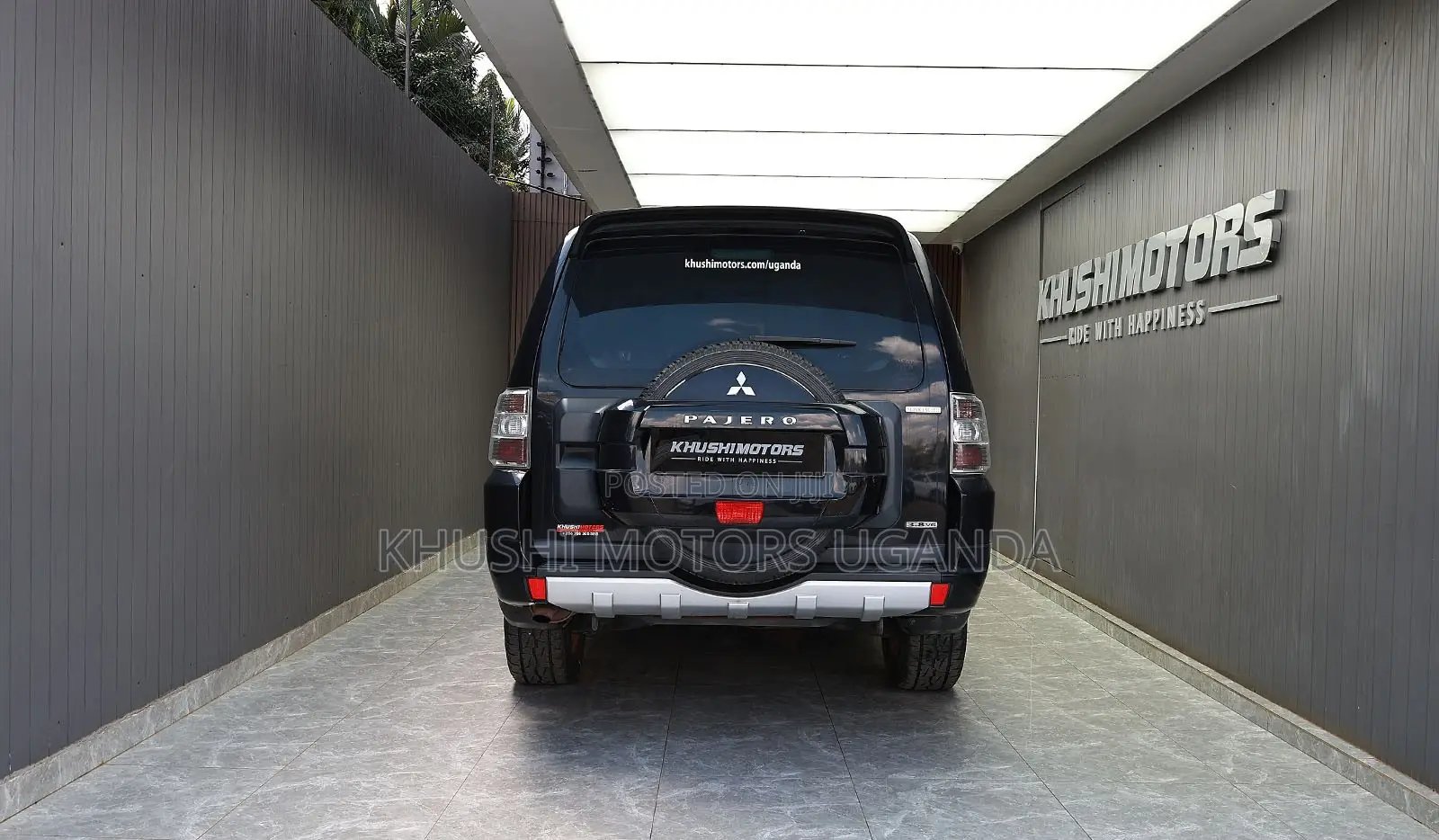 Mitsubishi Pajero 2011 Black