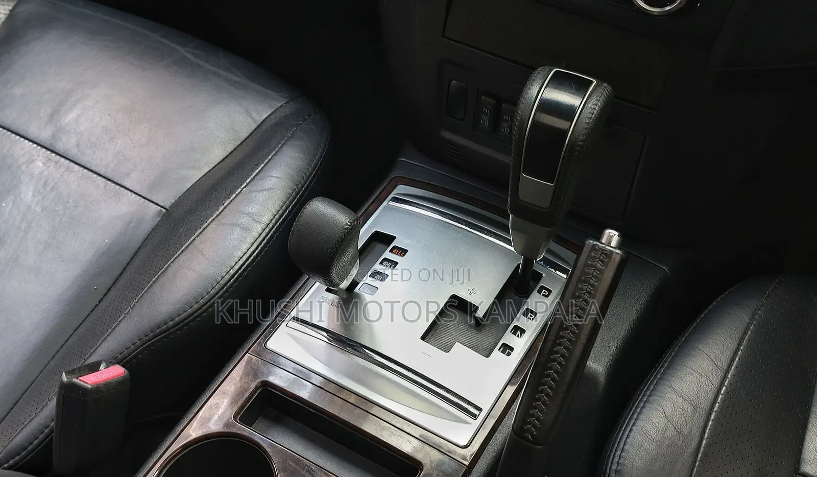 Mitsubishi Pajero 2011 Black