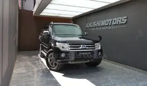 Mitsubishi Pajero 2011 Black