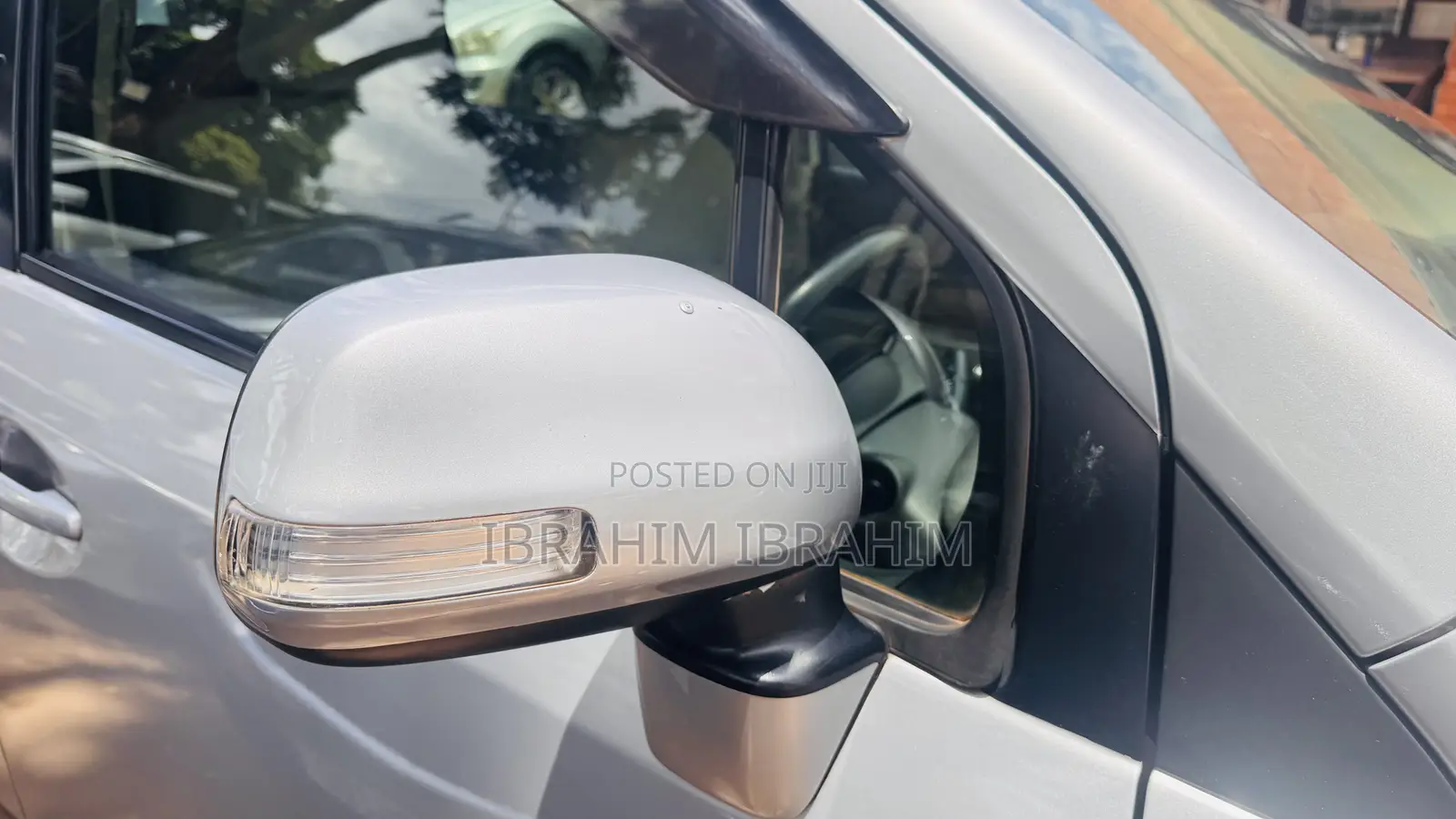 Toyota Passo Sette 2010 Silver
