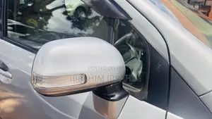 Toyota Passo Sette 2010 Silver