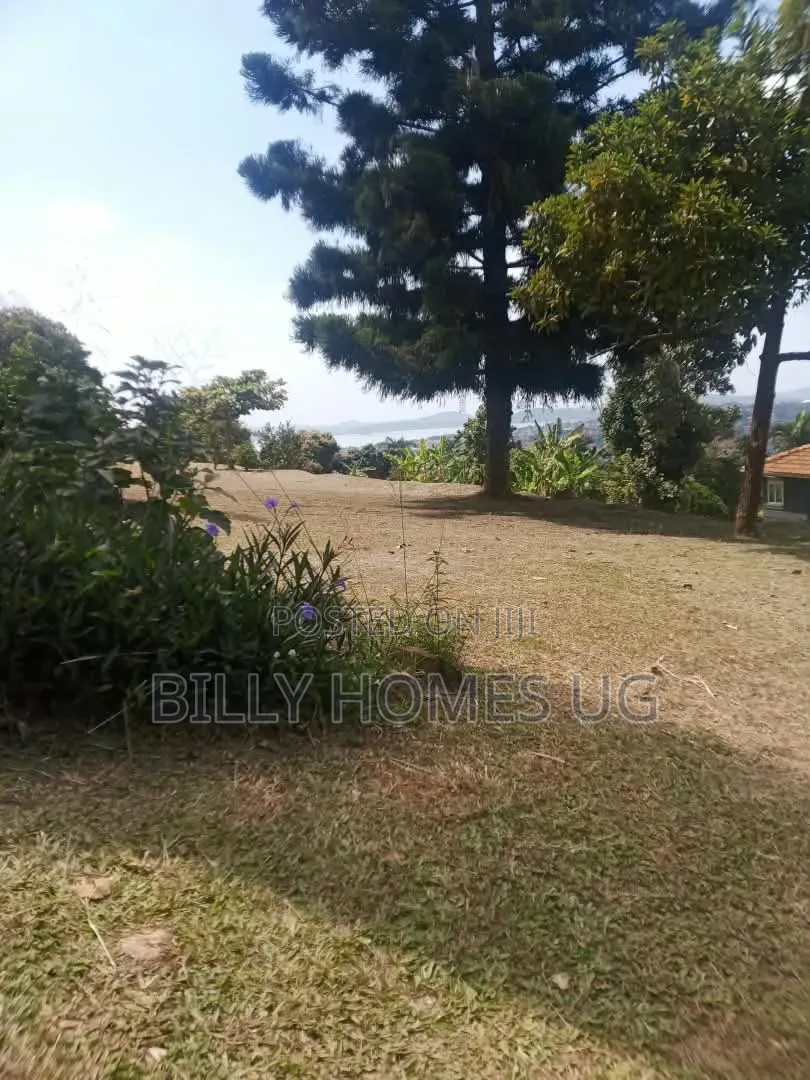 45decimals Prime Land for Sale in Upper Muyenga