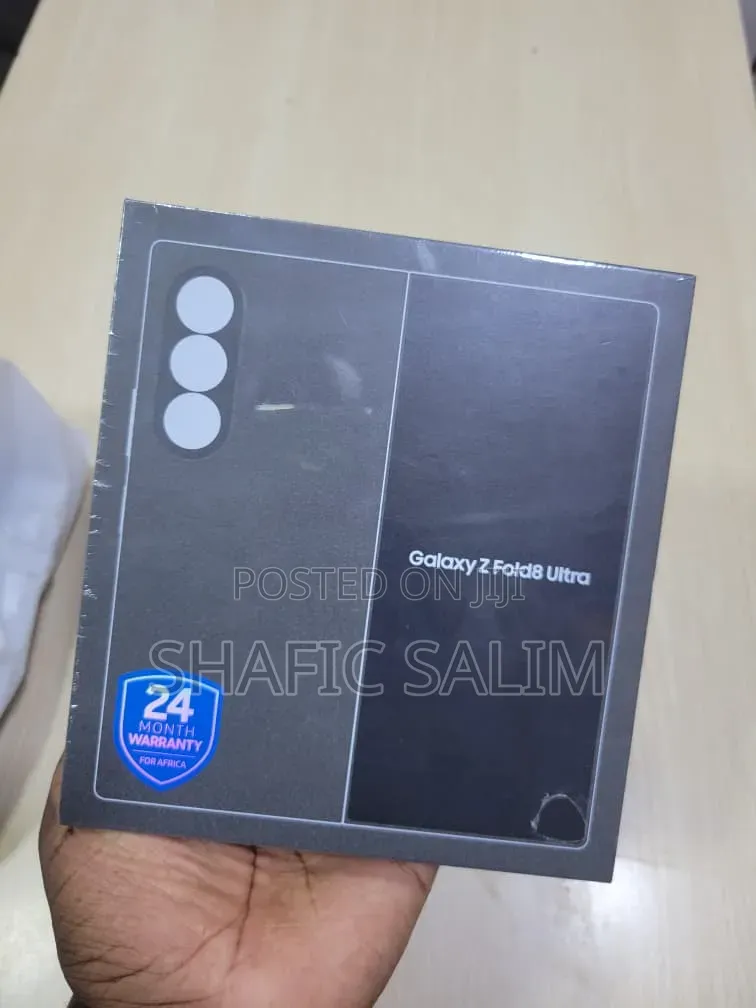 New Samsung Galaxy Z Fold8 Ultra 256 GB Graphite