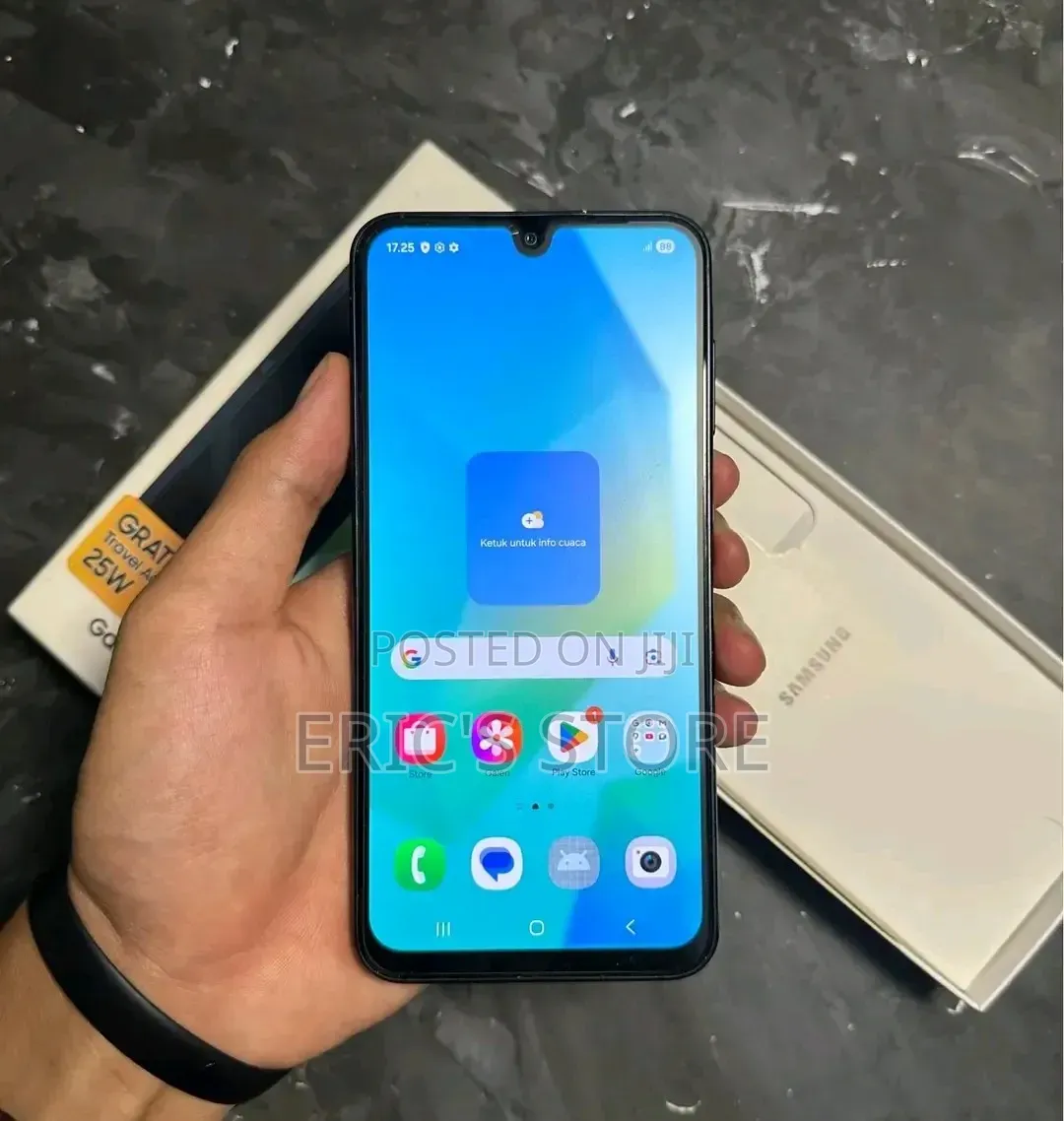 New Samsung Galaxy A16 5G 256 GB Blue