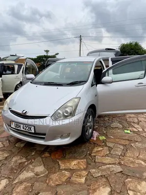 Toyota Wish 2007 Silver