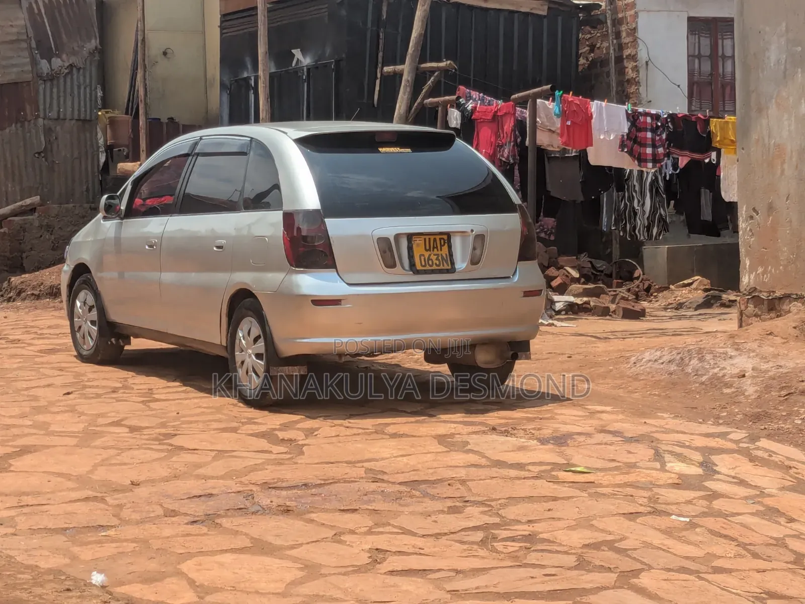Toyota Nadia 2000 Silver