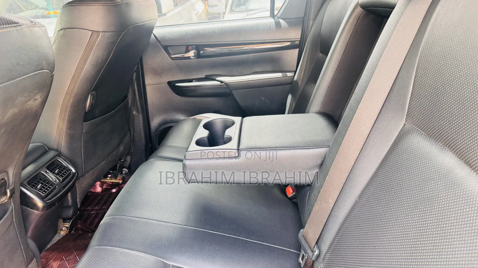 Toyota Hilux 2018 White