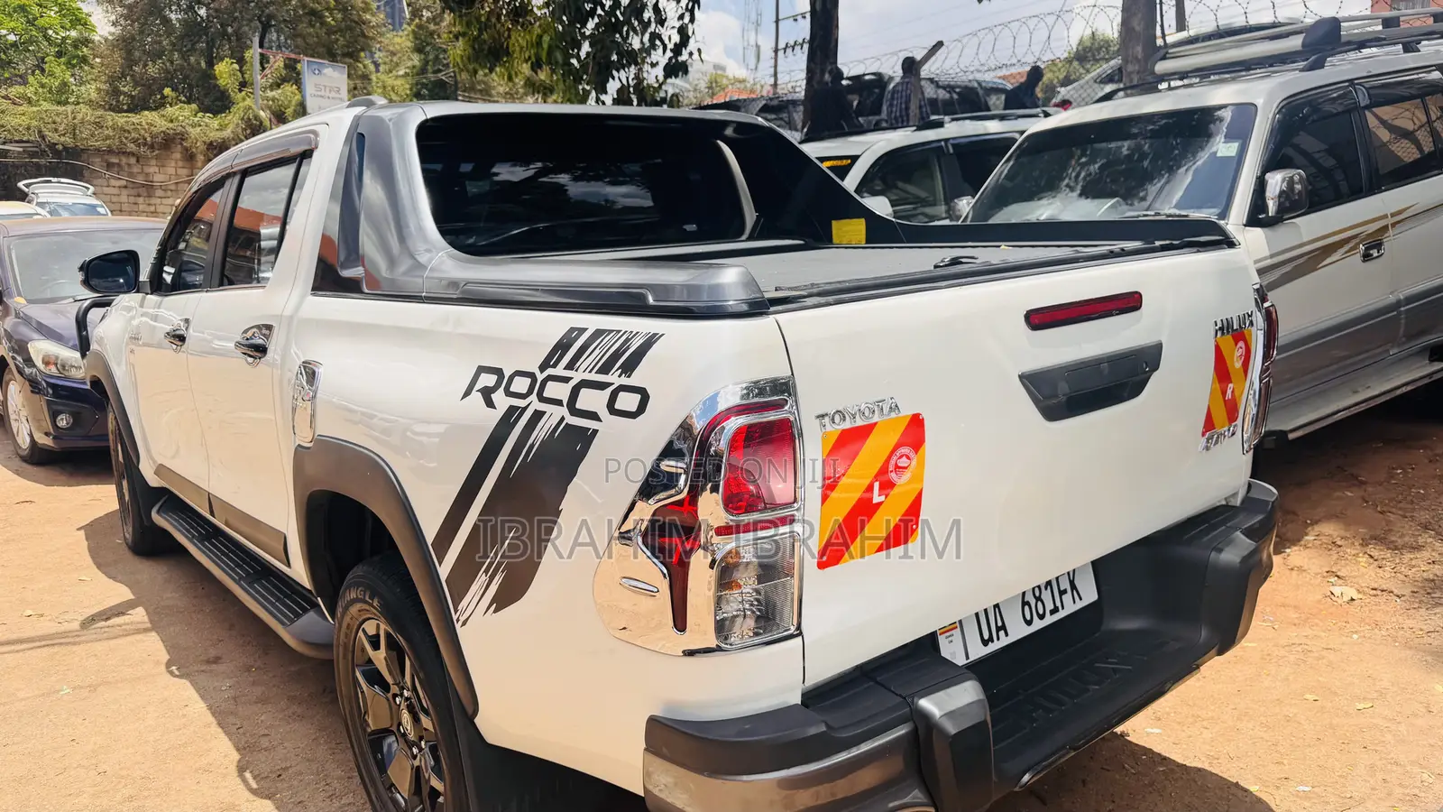 Toyota Hilux 2018 White