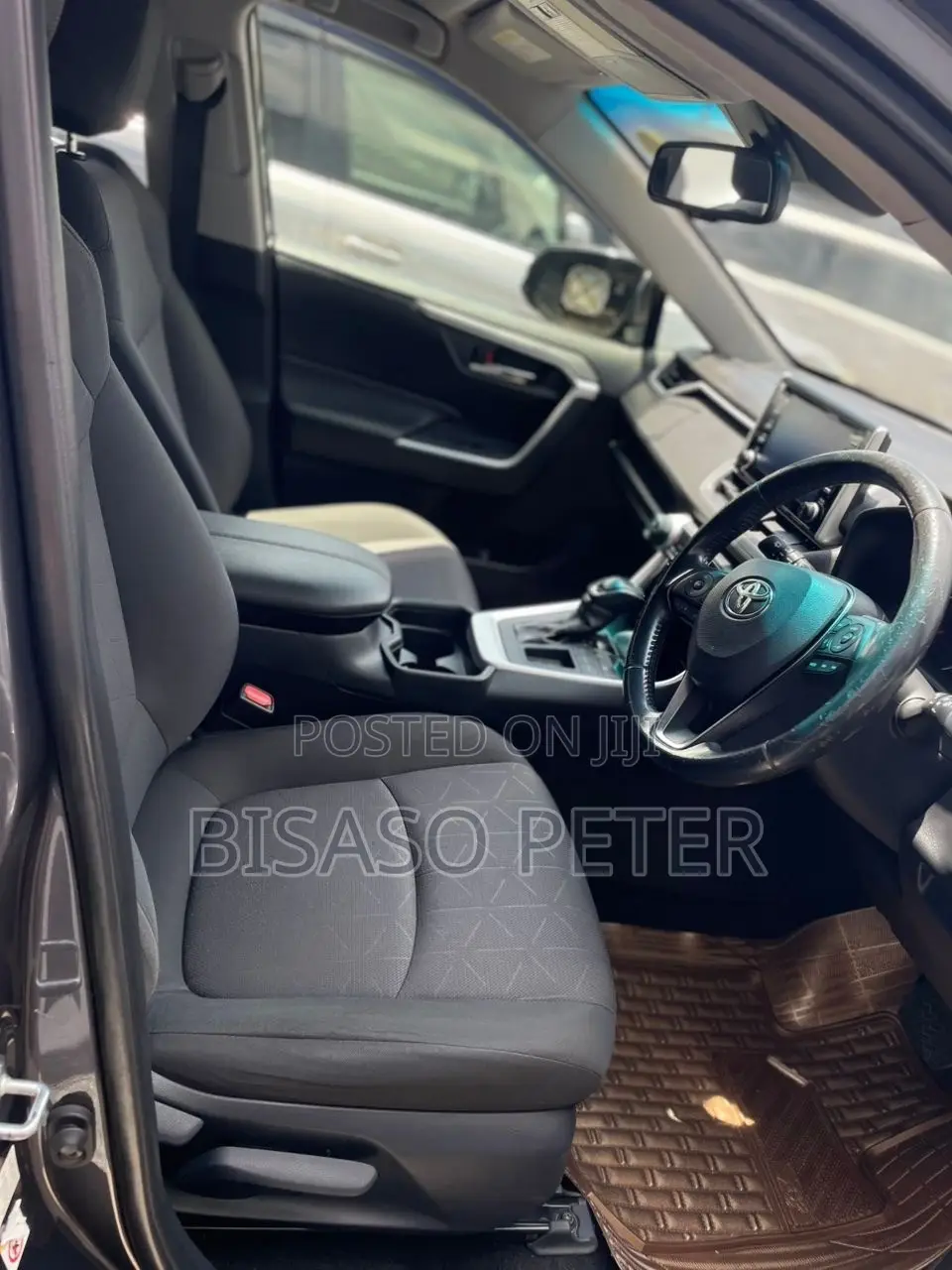 Toyota RAV4 2020 Gray