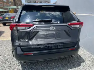 Toyota RAV4 2020 Gray