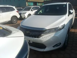 Toyota Harrier 2018 White