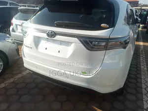 Toyota Harrier 2018 White