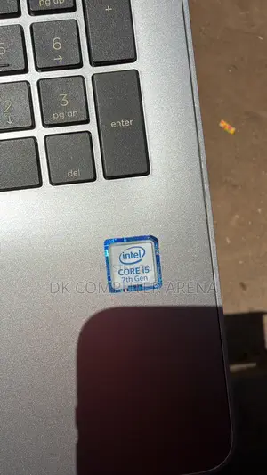 Laptop HP 250 G6 8GB Intel Core i5 HDD+SSD 256GB